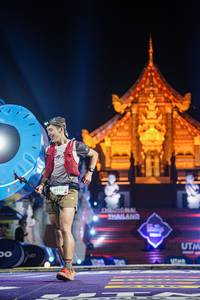 BIB: 9110
                            <button type="button" onclick="openModal(22644226)" class="btn btn-primary btn-sm float-right btn-popup" data-toggle="modal" data-target=".modal-high-quality">
                        <i class="fas fa-shopping-cart"></i> Add to Cart
                    </button>
                                            <button type="button" onclick="isThisMe(22644226, true)" class="btn btn-success btn-sm float-right btn-popup btn-isme hidden" data-toggle="tooltip" data-placement="bottom" title="นี่คือรูปของคุณใช่ไหม คลิกที่นี่เพื่อเอาเข้าอัลบั้ม">
                        <i class="fas fa-plus"></i> Add to album
                    </button>
                    <button type="button" onclick="isThisMe(22644226, false)" class="btn btn-warning btn-sm float-right btn-popup btn-isnotme hidden">
                        <i class="fas fa-ban"></i> Remove from album
                    </button>